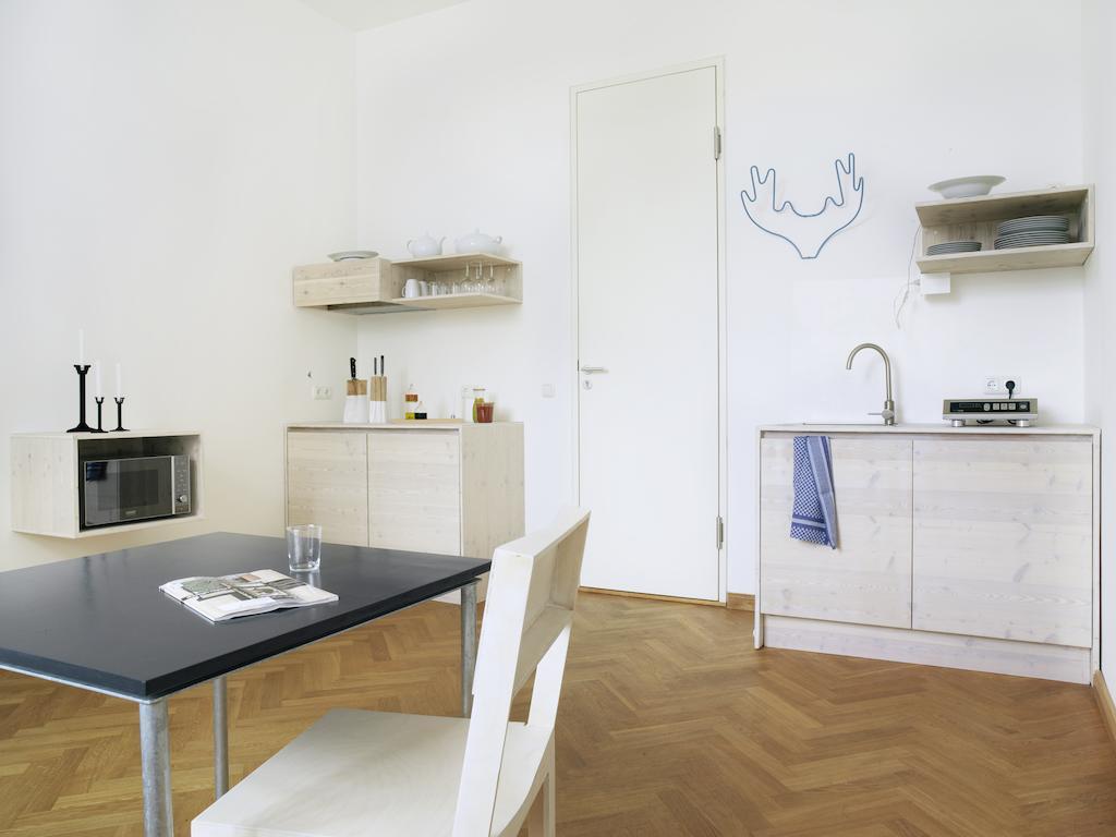 Gutshaus Landsdorf Apartment Room photo